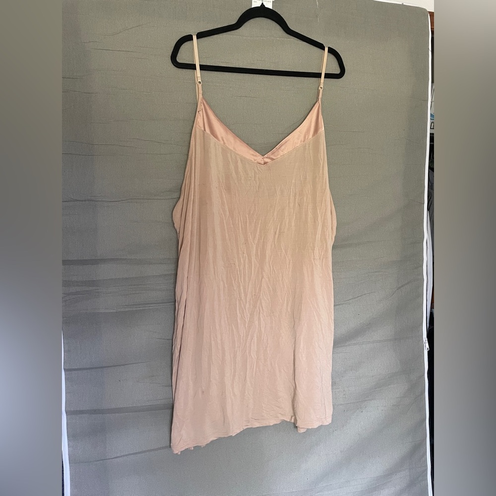 Peach V-Neck Tank